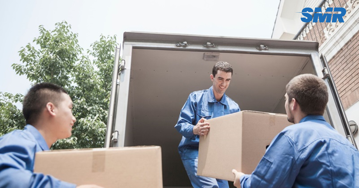 cheap man and van EN7 team loading furniture for house removals in EN7 London