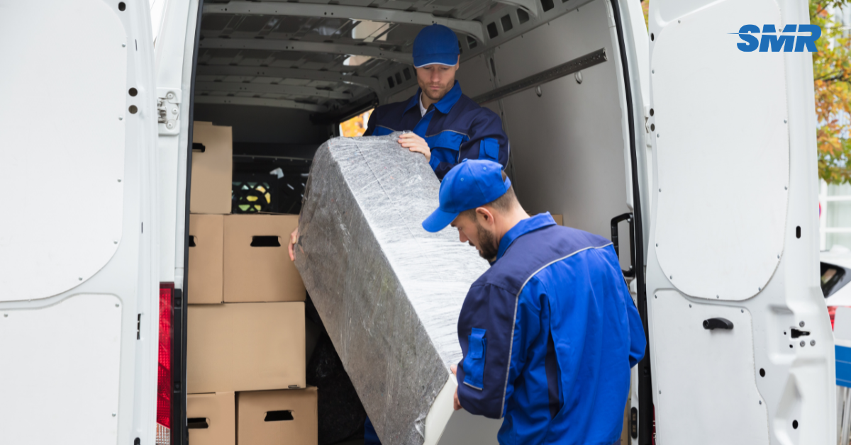 man and van Lambeth SE17 removals van loading furniture