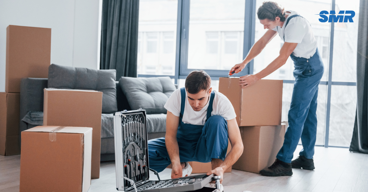 Movers handling furniture and boxes for house and flat removals in Manor House N4