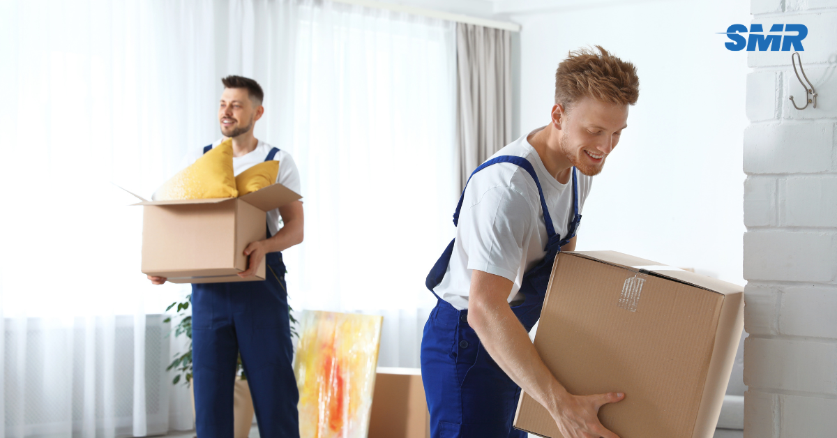 Man and van small removals RM17 London for single item moves and wrapped boxes
